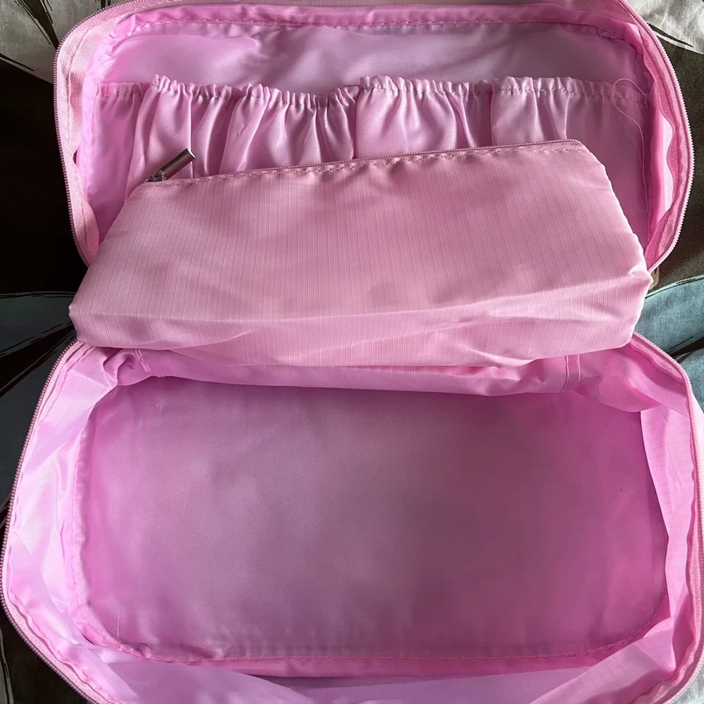 NWOT Organizer for Travel